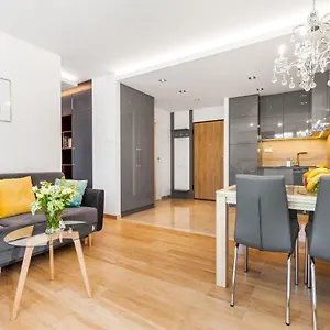 https://happy-stay-oldnova-deluxe-apartment-366.gdanskhotel.org